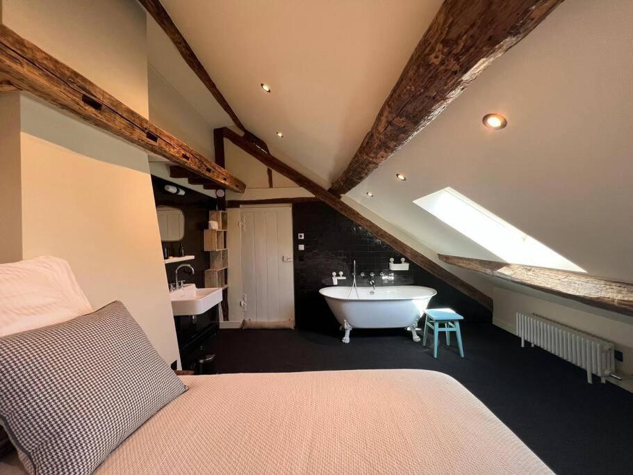 Suite Versailles Quartier Saint-Louis 6 Personnes Exteriör bild